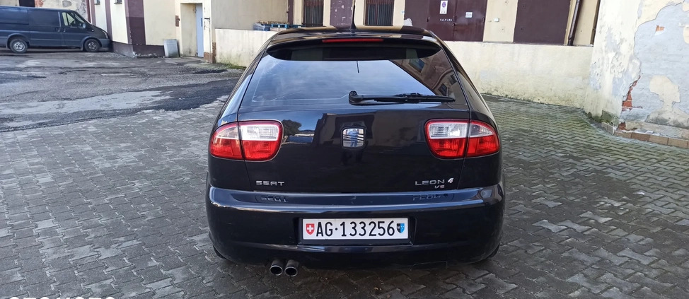 Seat Leon cena 26900 przebieg: 225000, rok produkcji 2004 z Radom małe 211
